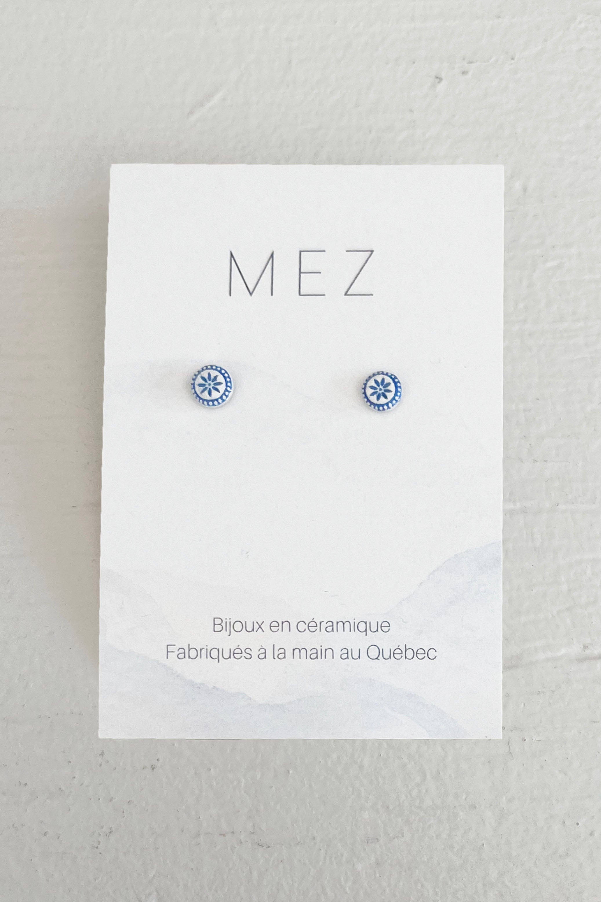 White blue floral mini studs