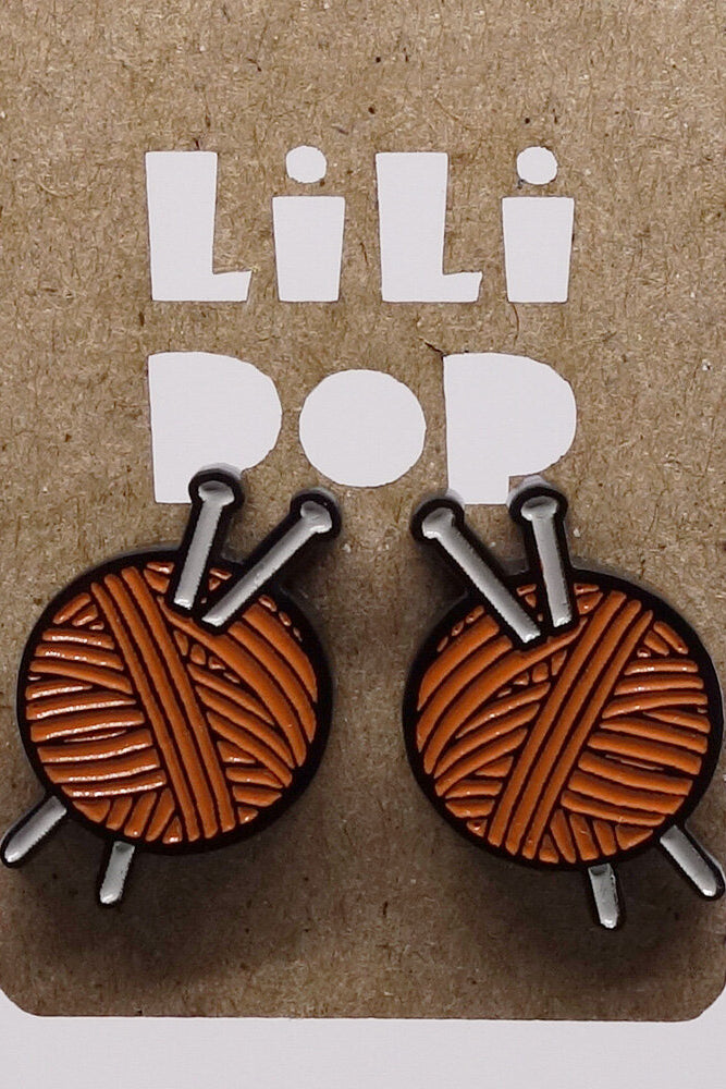 Lili0958 Yarn Stud Earrings