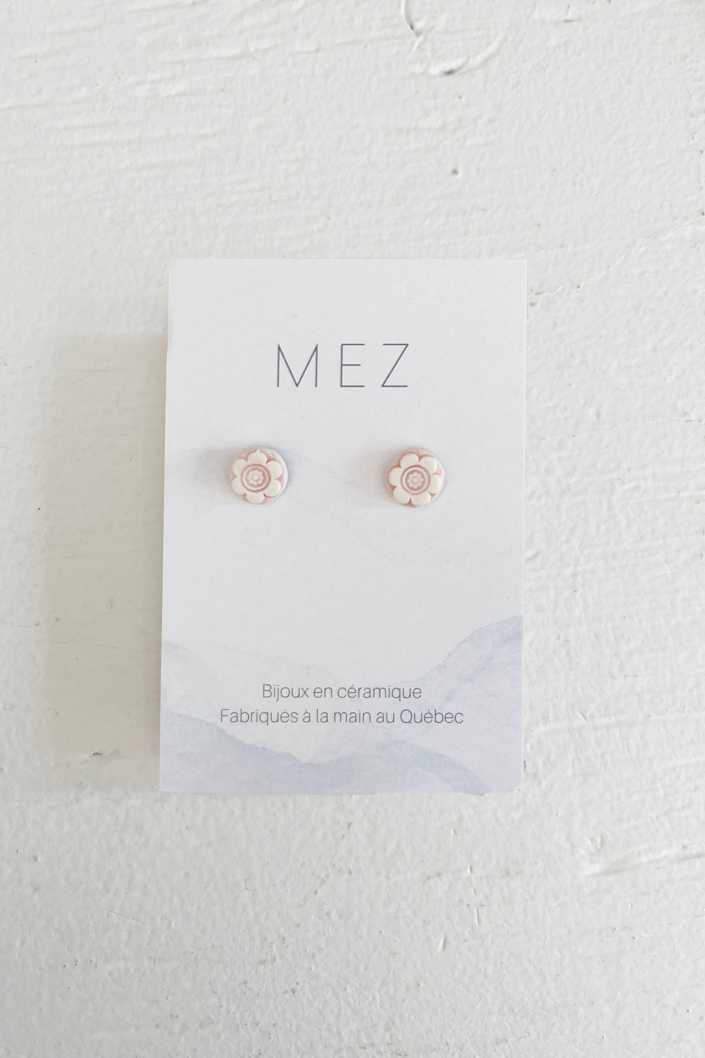 Peach white floral round studs