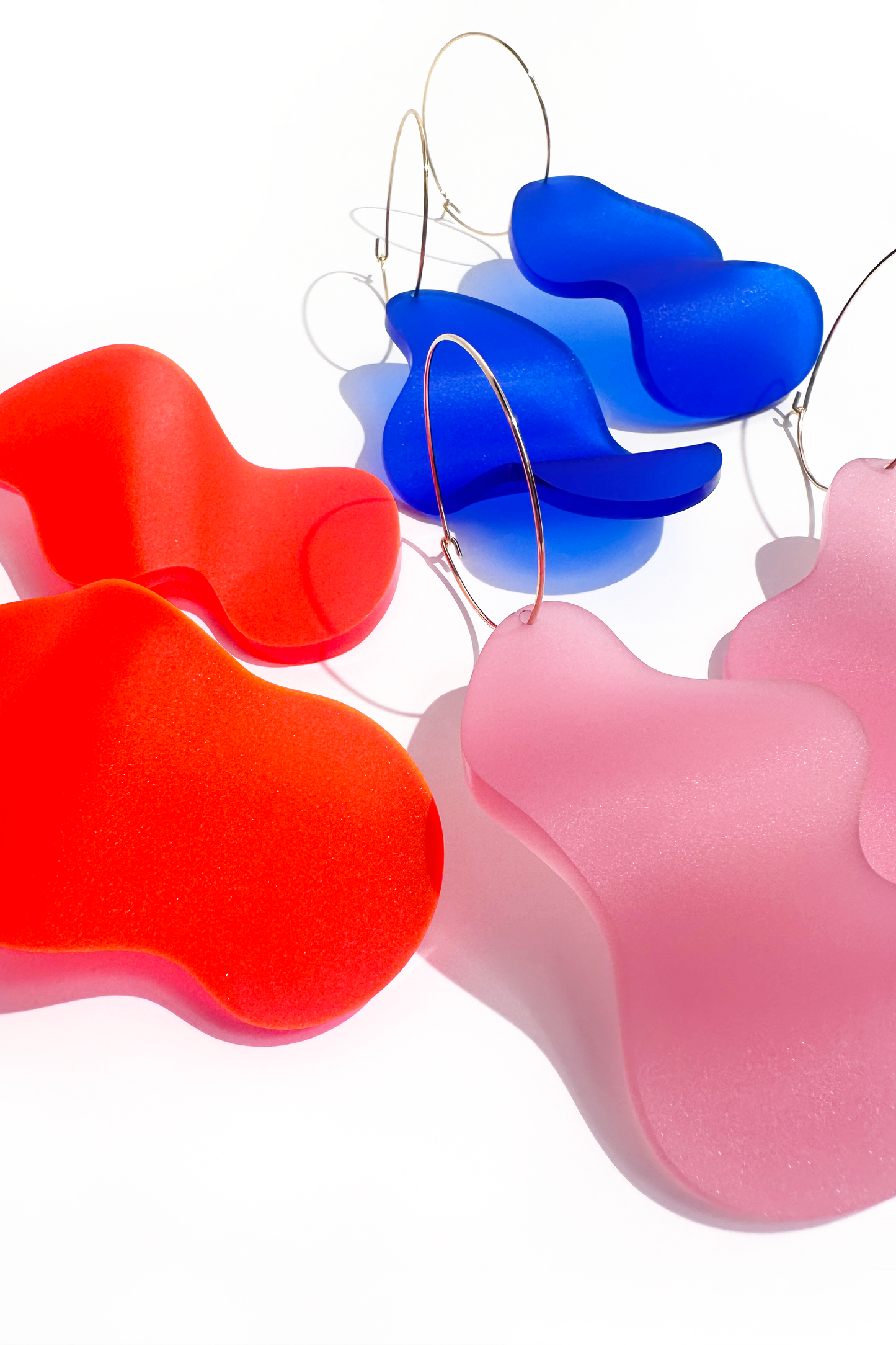 Asymmetric Frosted Wave Hoops