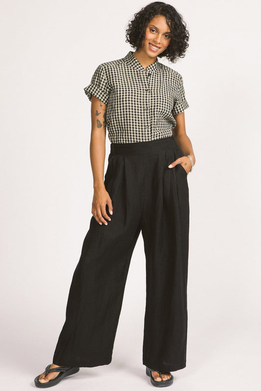 Romy Pants by Allison Wonderland, Black, wide legs, full length, flat waistband with elastic at the side, pleats, pockets, eco-fabric, linen, sizes 2-12, made in Vancouver