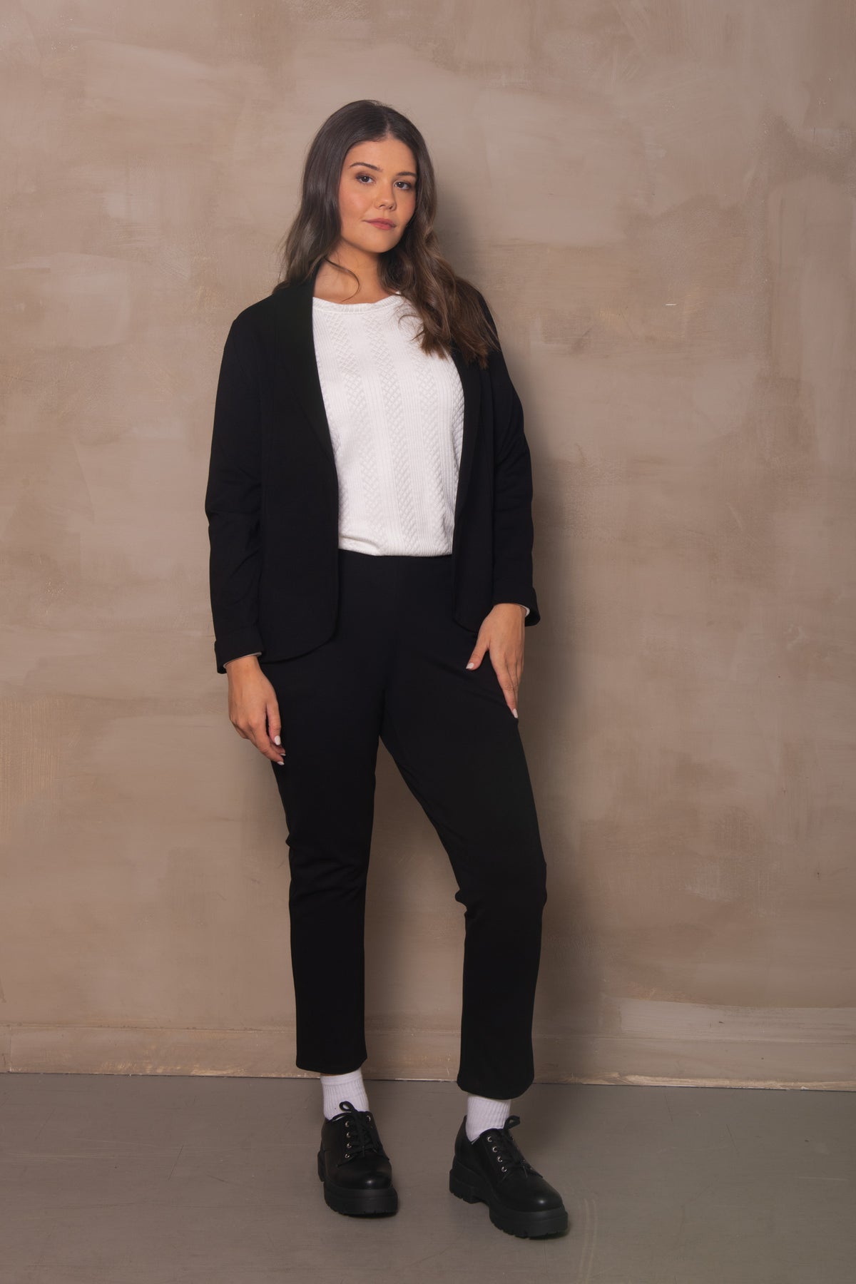 Max Jacket by Cherry Bobin, Black, semi-tailored, cuffed sleeves, split hemline at back, inside pocket, eco-fabric, Ponte di Roma, LENZING ECOVERO viscose, sizes XS to 3XL, made in Montreal