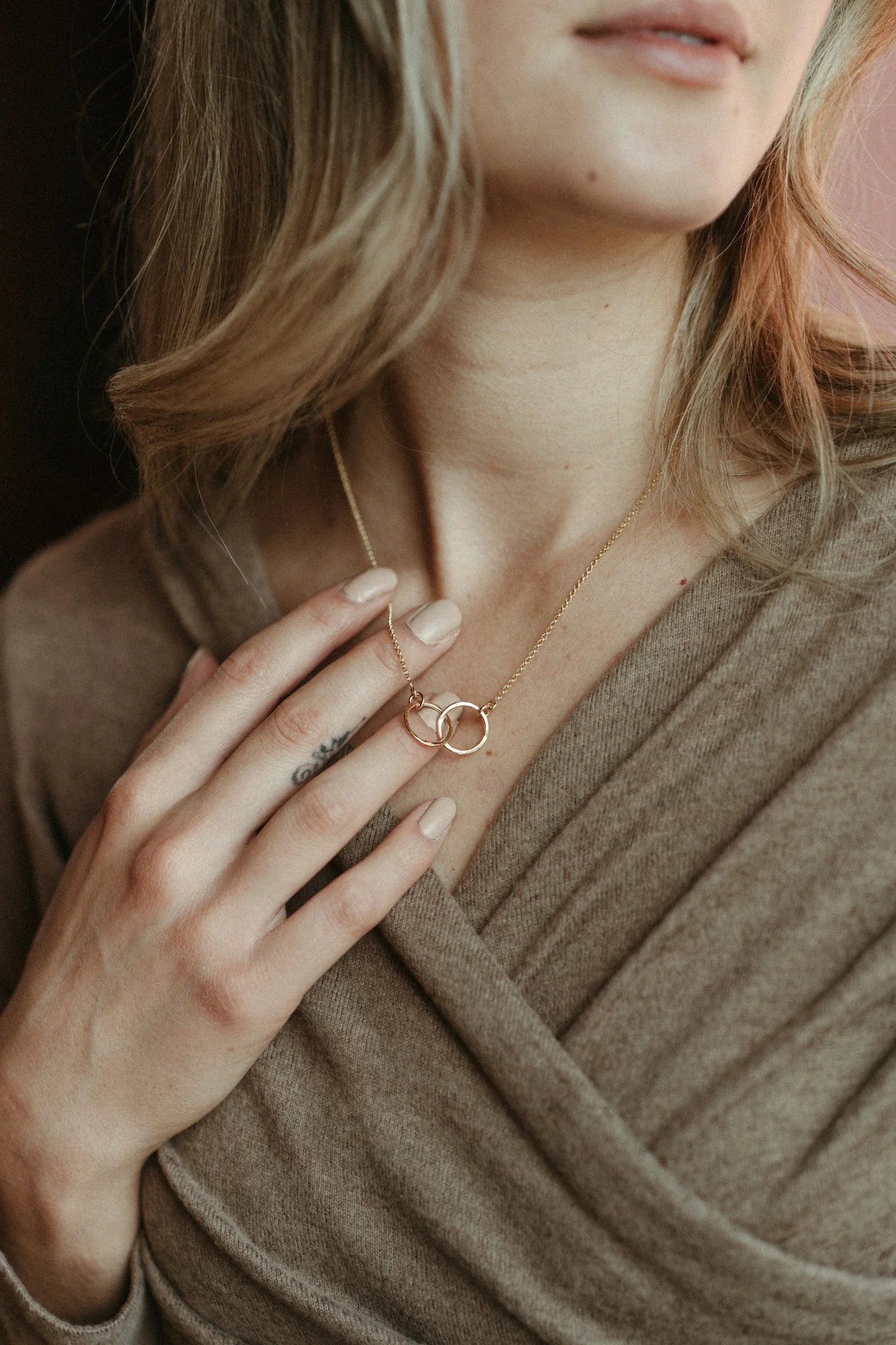 Embrace Necklace • Hammer Textured 14K Gold Fill with Rolo Chain