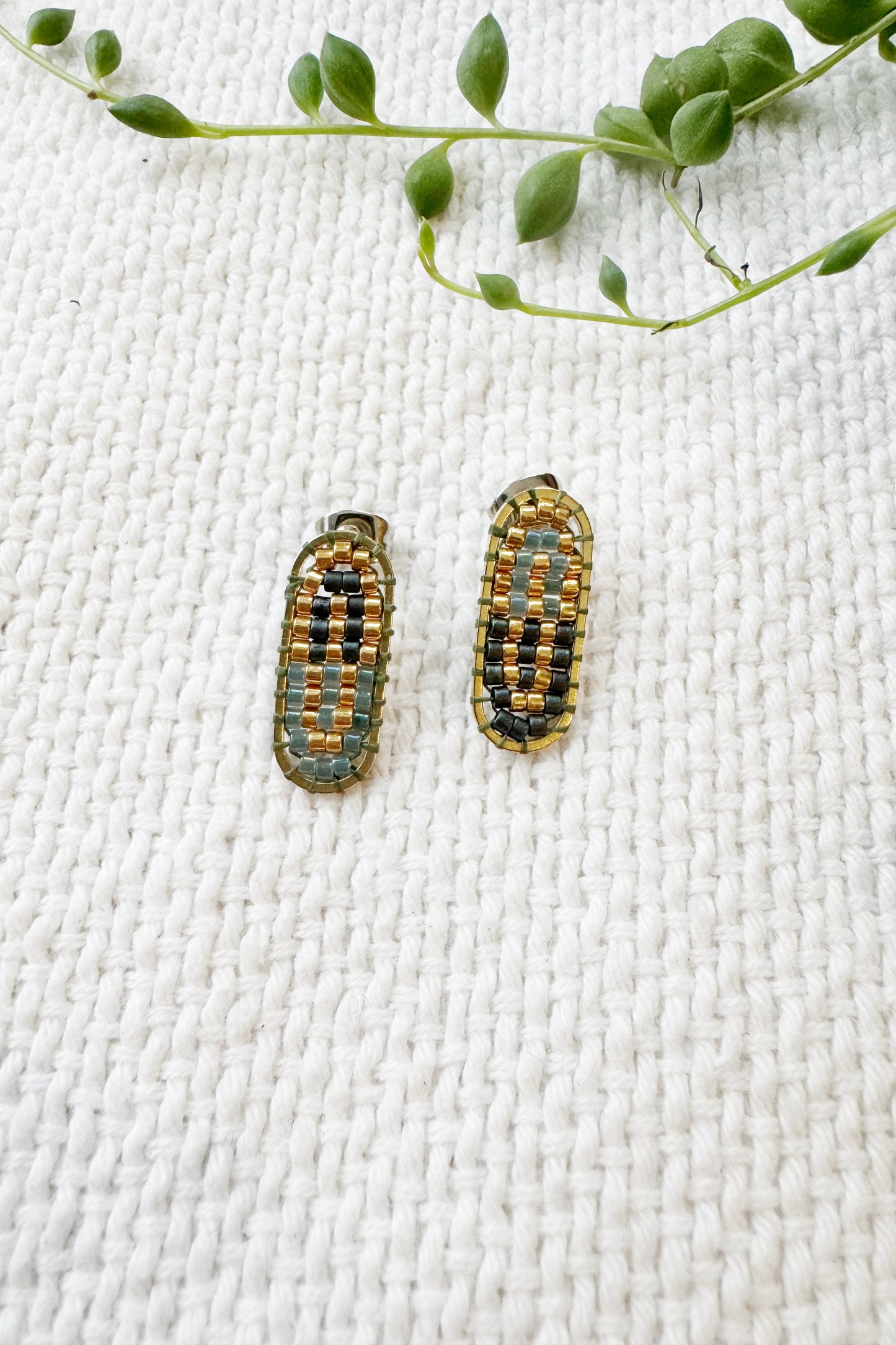Mini Freya Capsule Studs