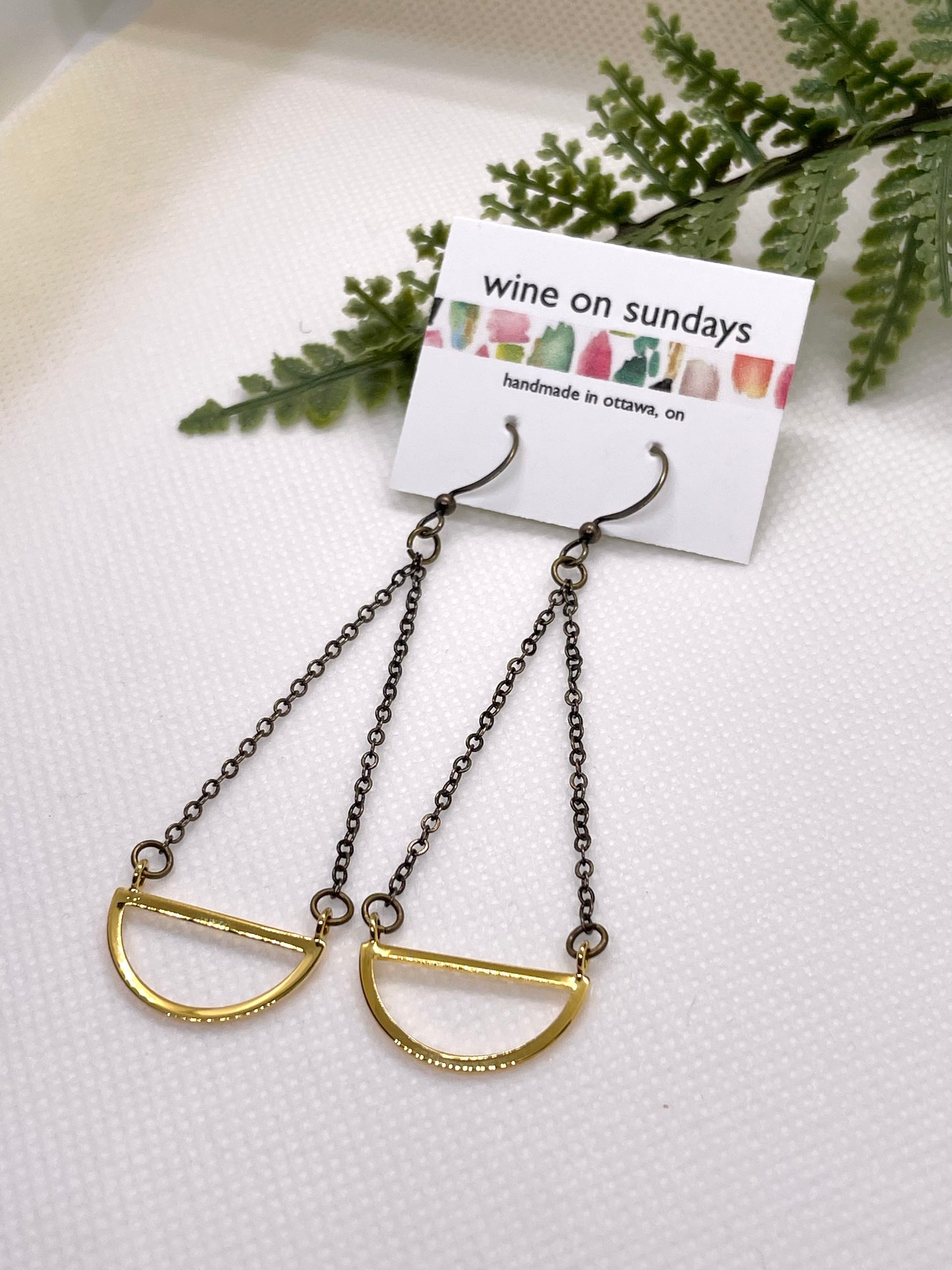 Ada Dangles