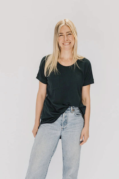 Janis Tee by Blondie, Forest, classic tee, round neck, short sleeves, loose fit, hem is longer at the back, patch pocket, eco-fabric, bamboo and cotton, sizes XS to XXL, made in Toronto