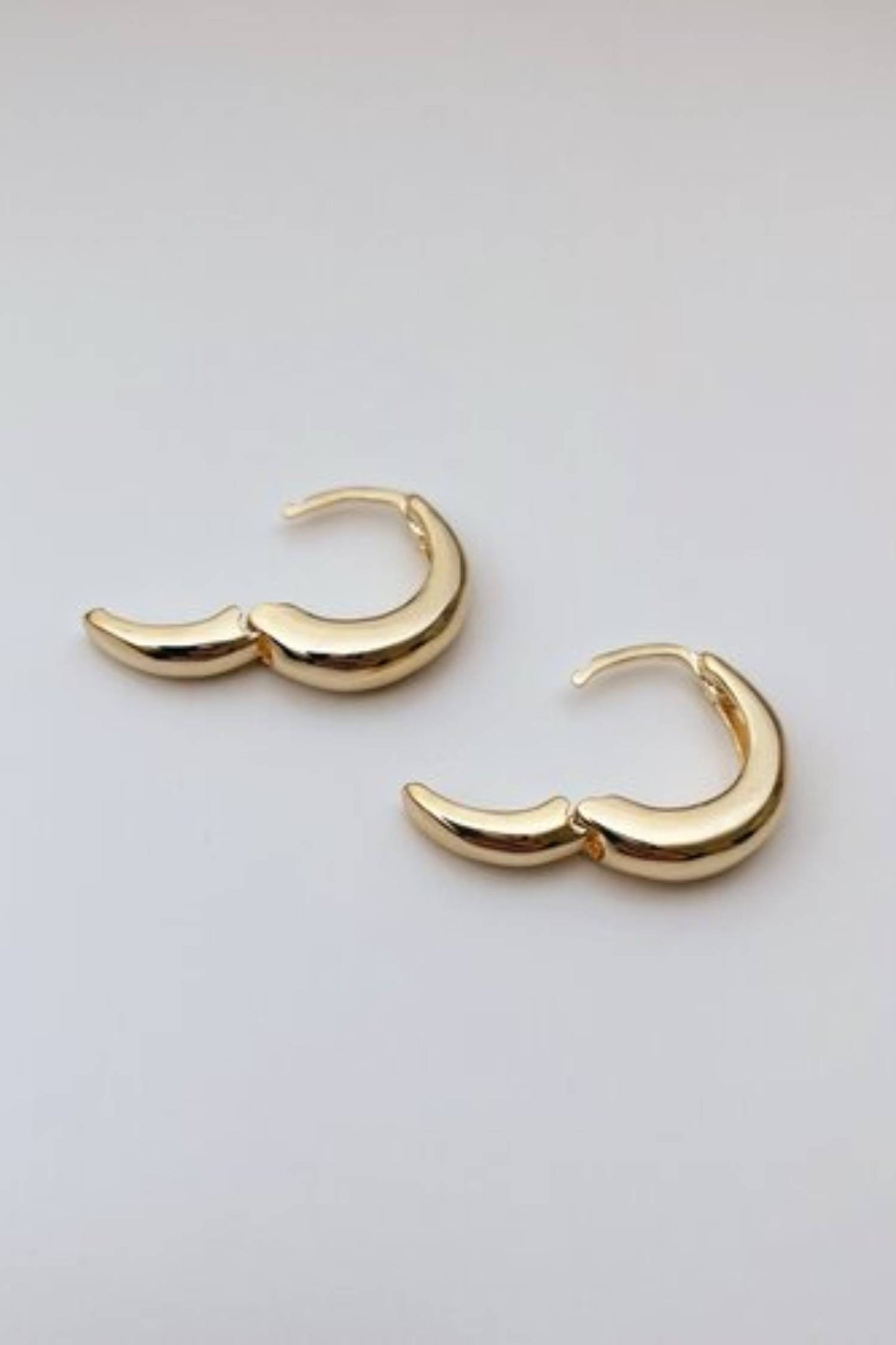 Emma Hoop Earrings