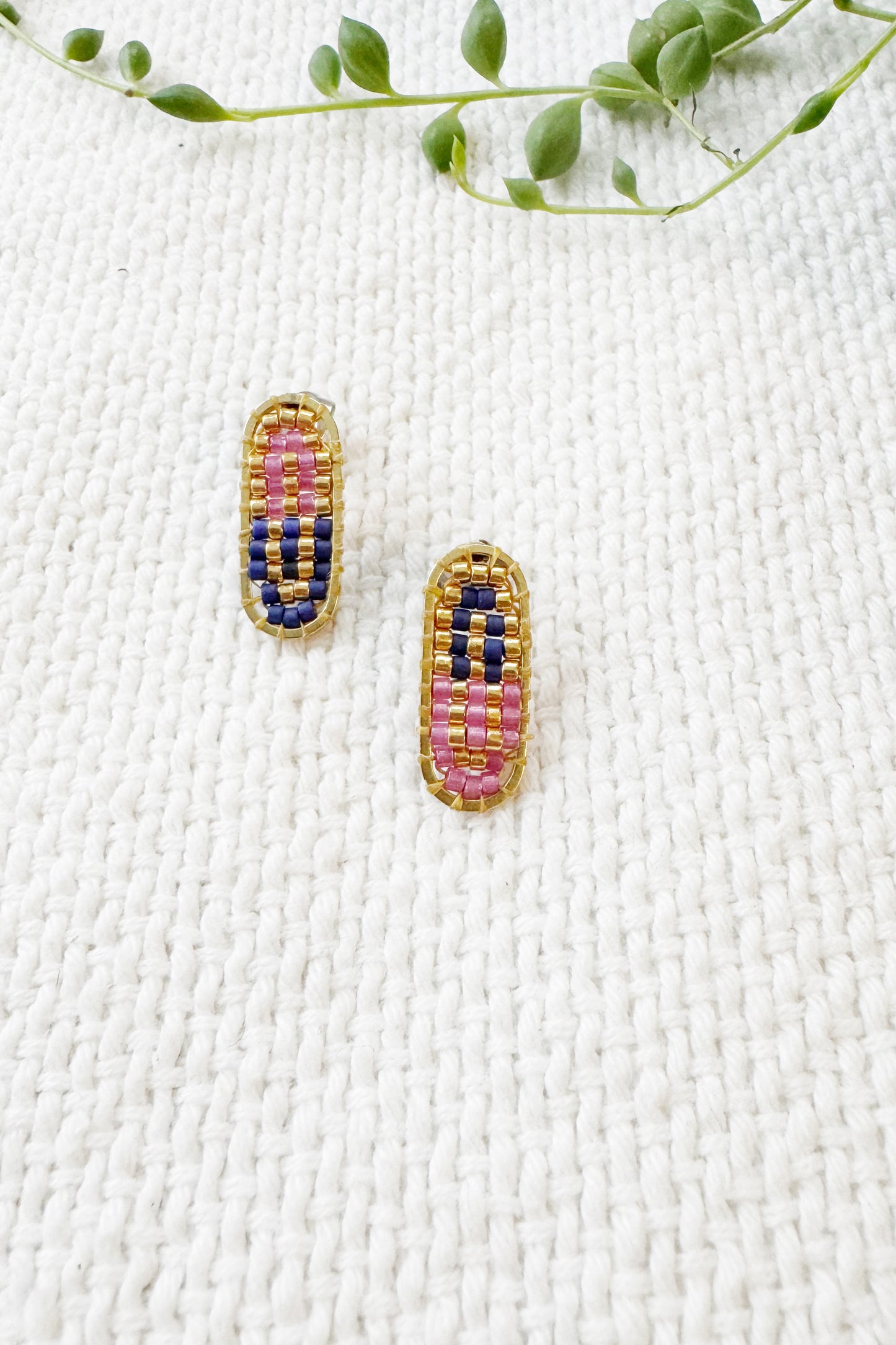 Mini Freya Capsule Studs