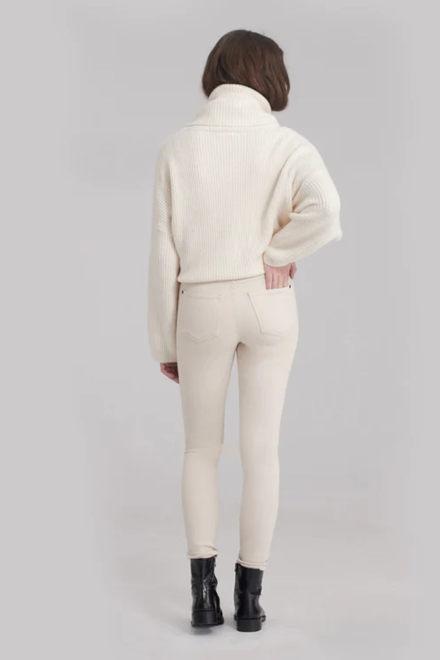 Lotus Infusion RACHEL Classic Rise Skinny Yoga Jean, back view, off-white, classic rise, skinny fit, travel denim, 30-inch inseam, sizes 26-31, made in Canada