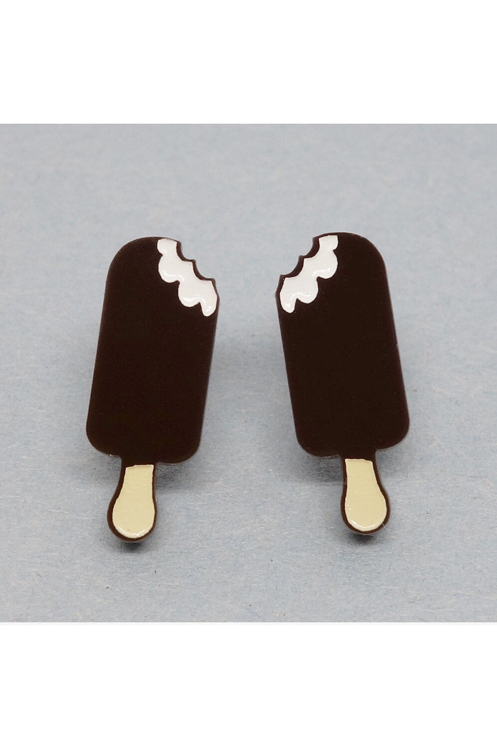 Lili0900 Chocolate ice cream pops