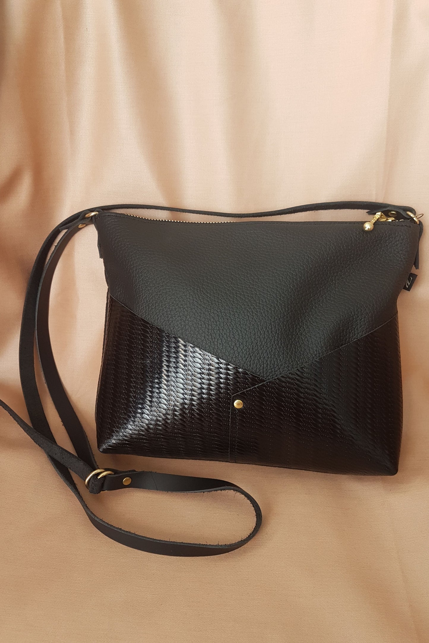 Woodstock Recycled Leather Shoulder Bag
