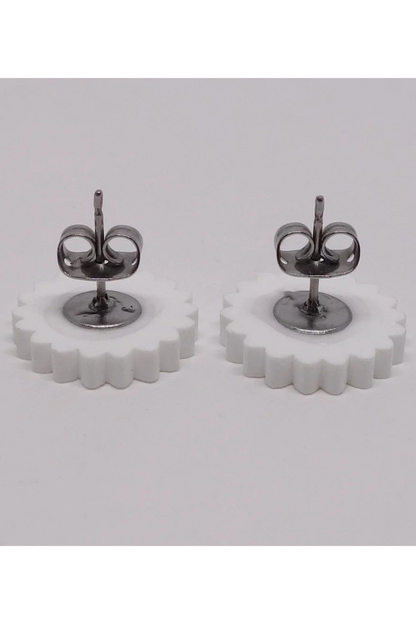 Lili0978 Daisy Stud Earrings