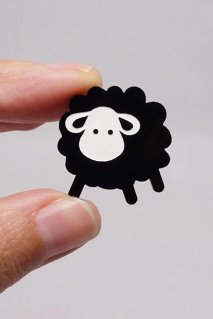 Lili0396 Sheep Pin