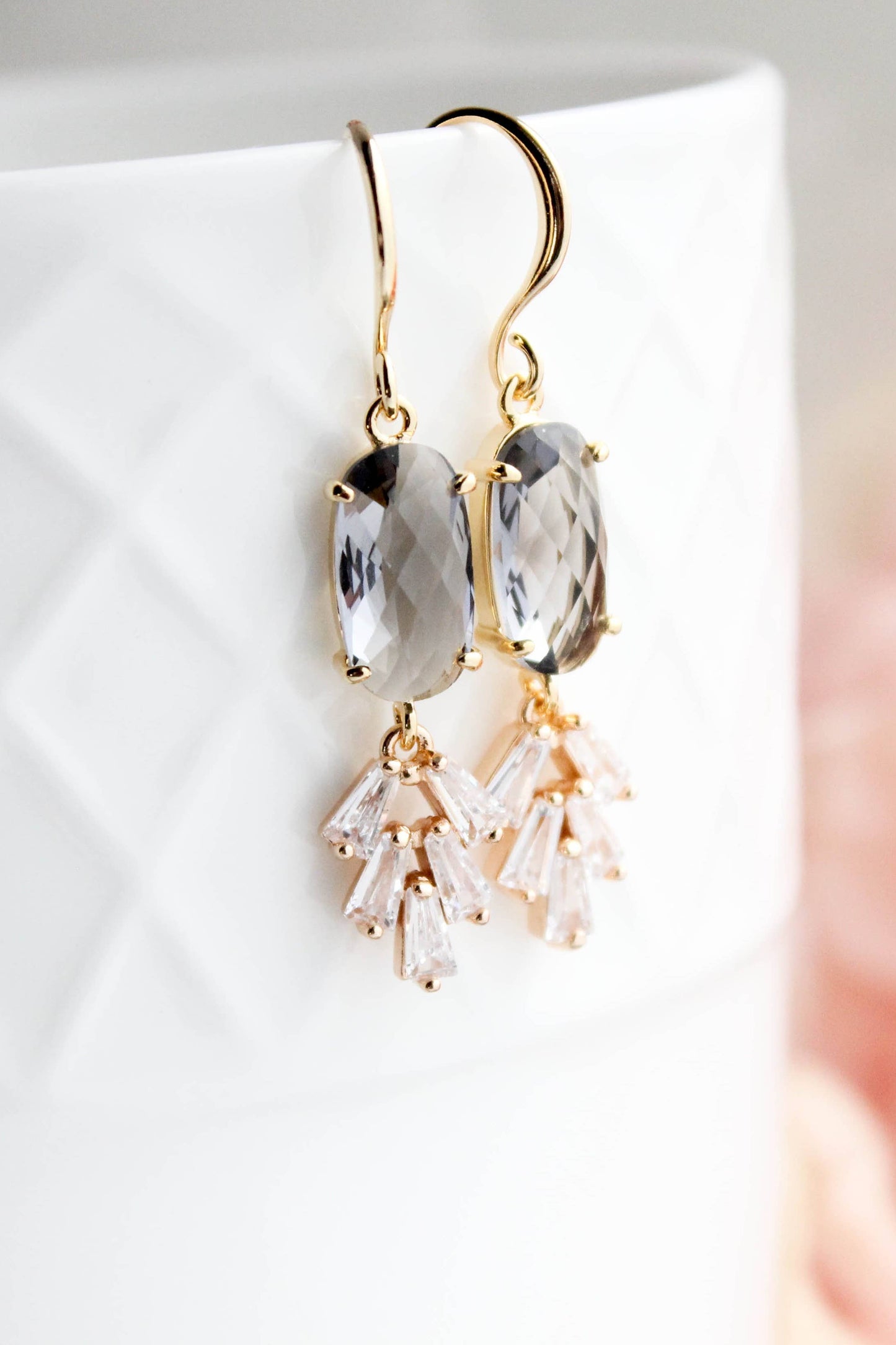Art Deco Sparkling Leaf Earrings (4 colors)