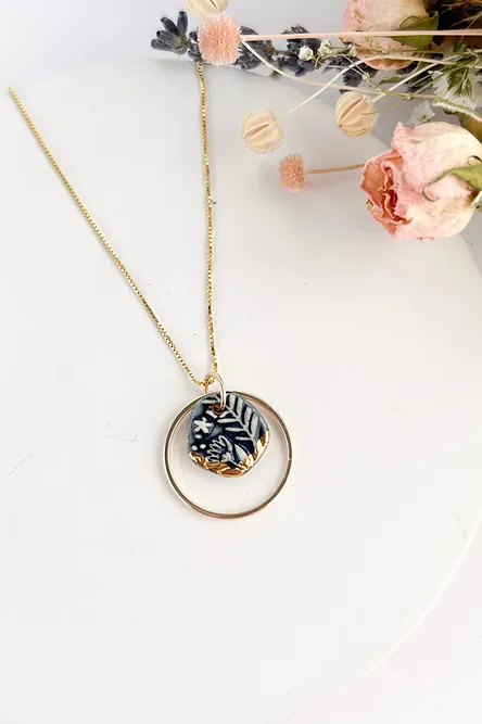 Round Imprint Necklace