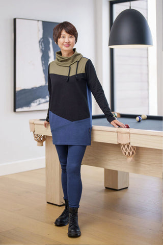 Appalaches Tunic by Rien ne se Perd, Khaki, cowl neck, drawstrings at neck, asymmetrical colour blocking, long sleeves, mid-thigh length, bamboo, cotton, sizes XS to XXL, made in Montreal