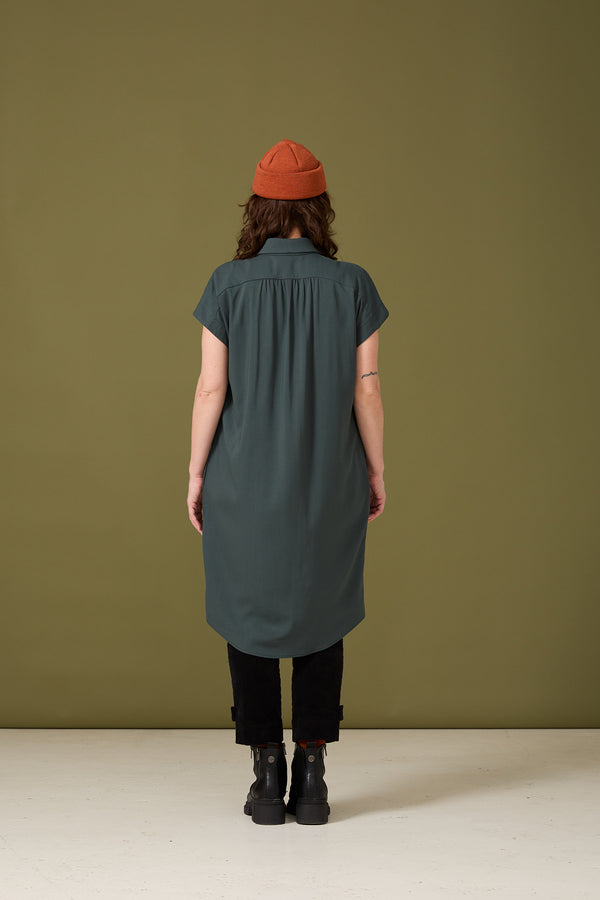 Olivia Dress by Cokluch, Cilantro, back view, shirt dress, collar, button front, gathers at shoulders, belt with ring buckle, knee-length, rayon, sizes XS to XL, made in Montreal