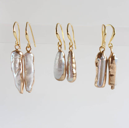 Artistic Baroque Pearl Earrings (1E18)