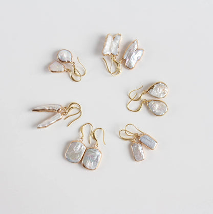 Artistic Baroque Pearl Earrings (1E18)