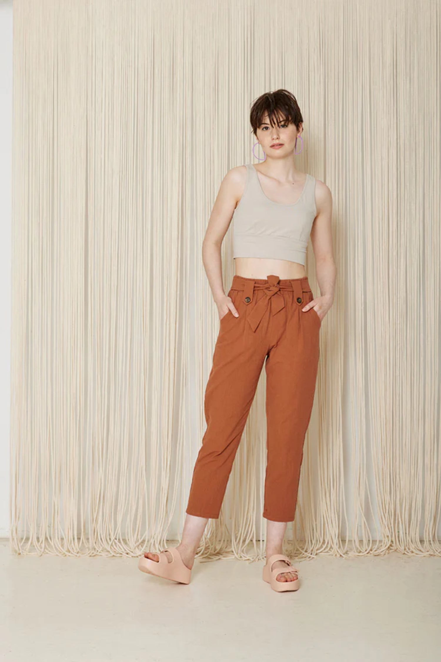 Hosta Pants by Cokluch, Sienna, elastic waist, sewn-in belt  held in place with loops and buttons, tapered ankle-length legs, eco-fabric, cotton, OEKO-TEX certified, sizes XS to XL, made in Montreal 
