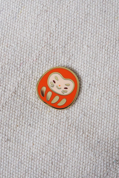 Daruma • enamel pin