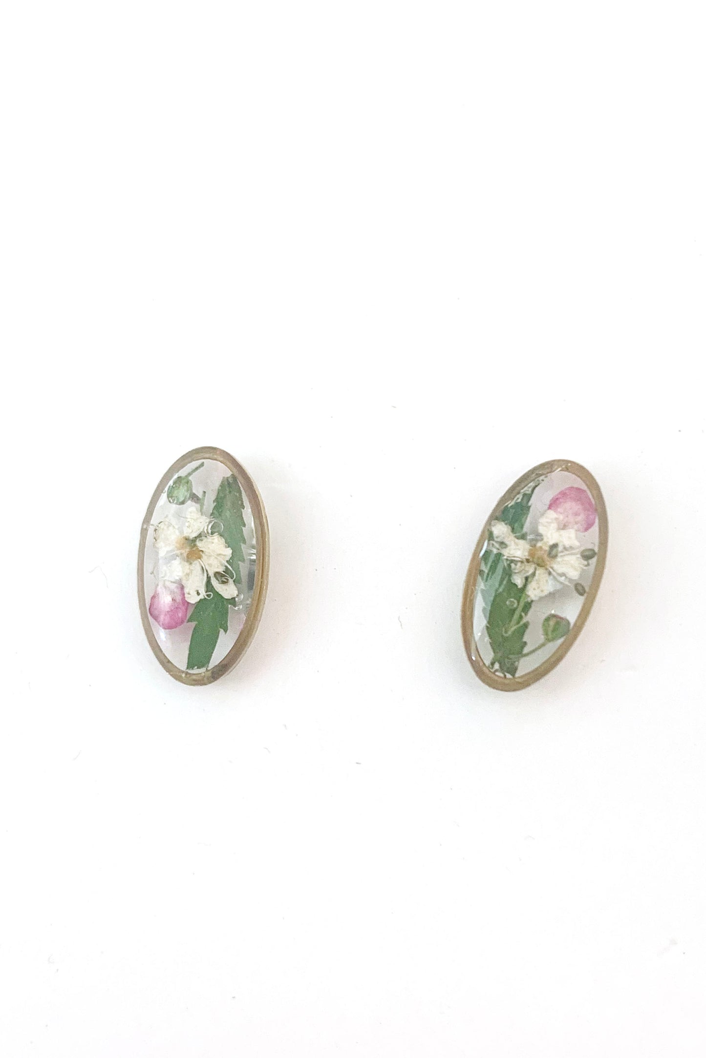 Pressed Flower Oval Stud Earrings