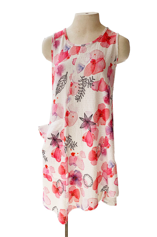 Mae Tunic by Compli K, Pink Floral, sleeveless, round neck, asymmetrical hem, one patch pocket, sizes XS to XXL, made in Montreal 