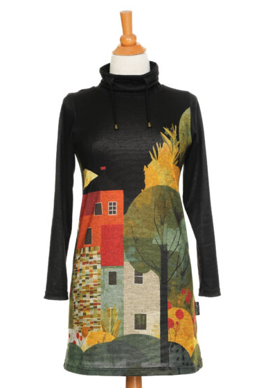 The Picasso Dress by Rien ne se Perd in a Landscape print is show on a mannequin in front of a white background