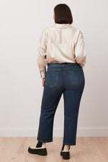 Bridge - CHLOE Classic Rise Straight Jeans