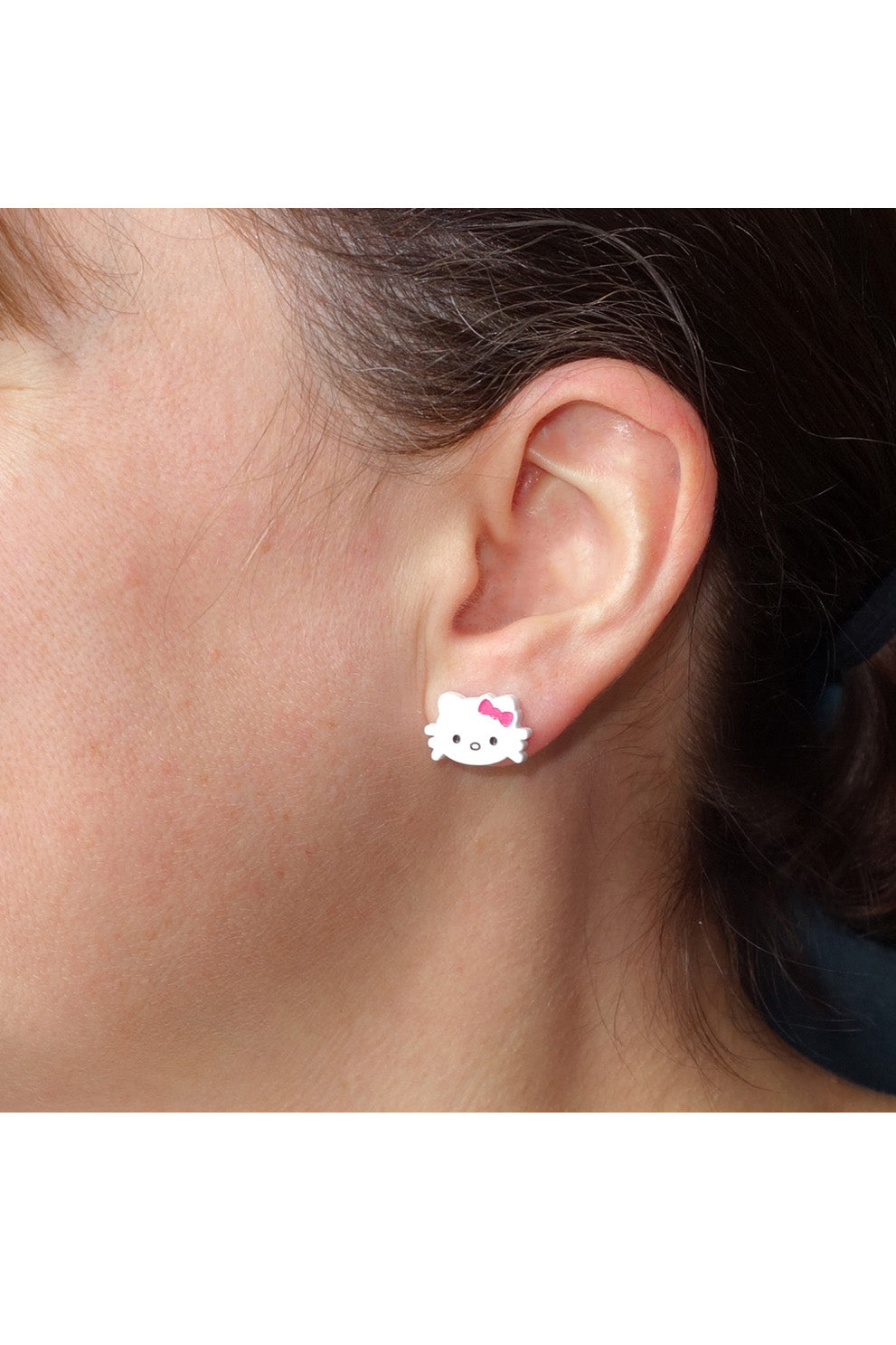 Lili0485 Hello Kitty Acrylic Earrings