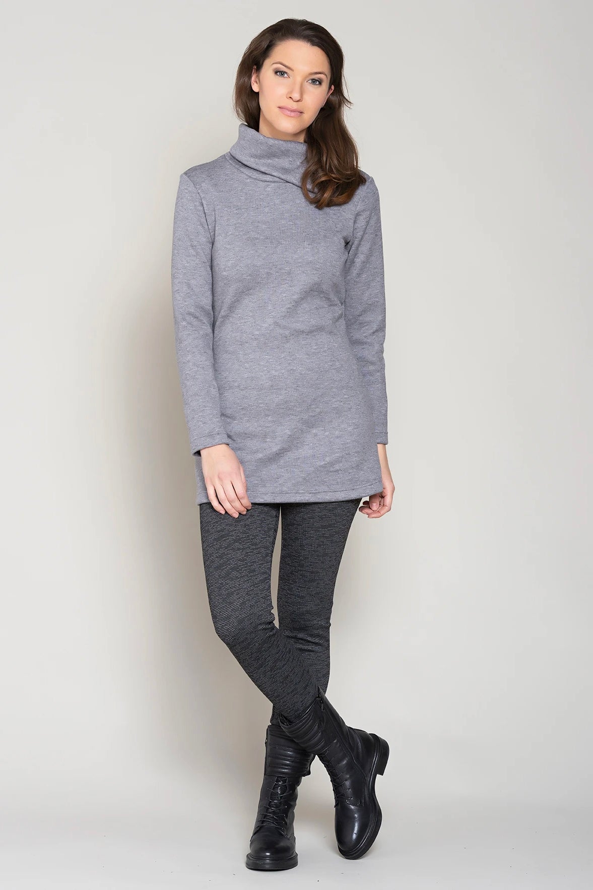 Ruelle, Triangle Tunic, Soft Grey, Front View.
