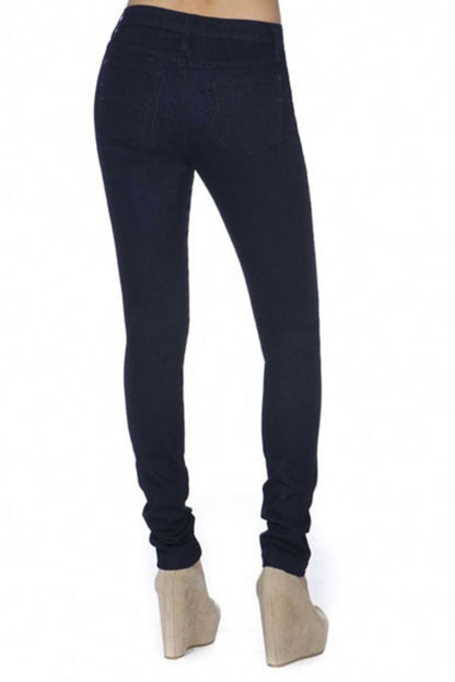 High Rise Skinny Yoga Jean in Indigo Rinse shop online for sizes 24-34 or in store in Ottawa, Canada